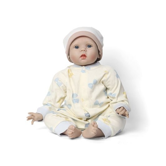 mliinjoy Realistic Baby Doll Toy – Lifelike Plastic Character Doll with Outfit and Hat for Kids’ Pretend Play
