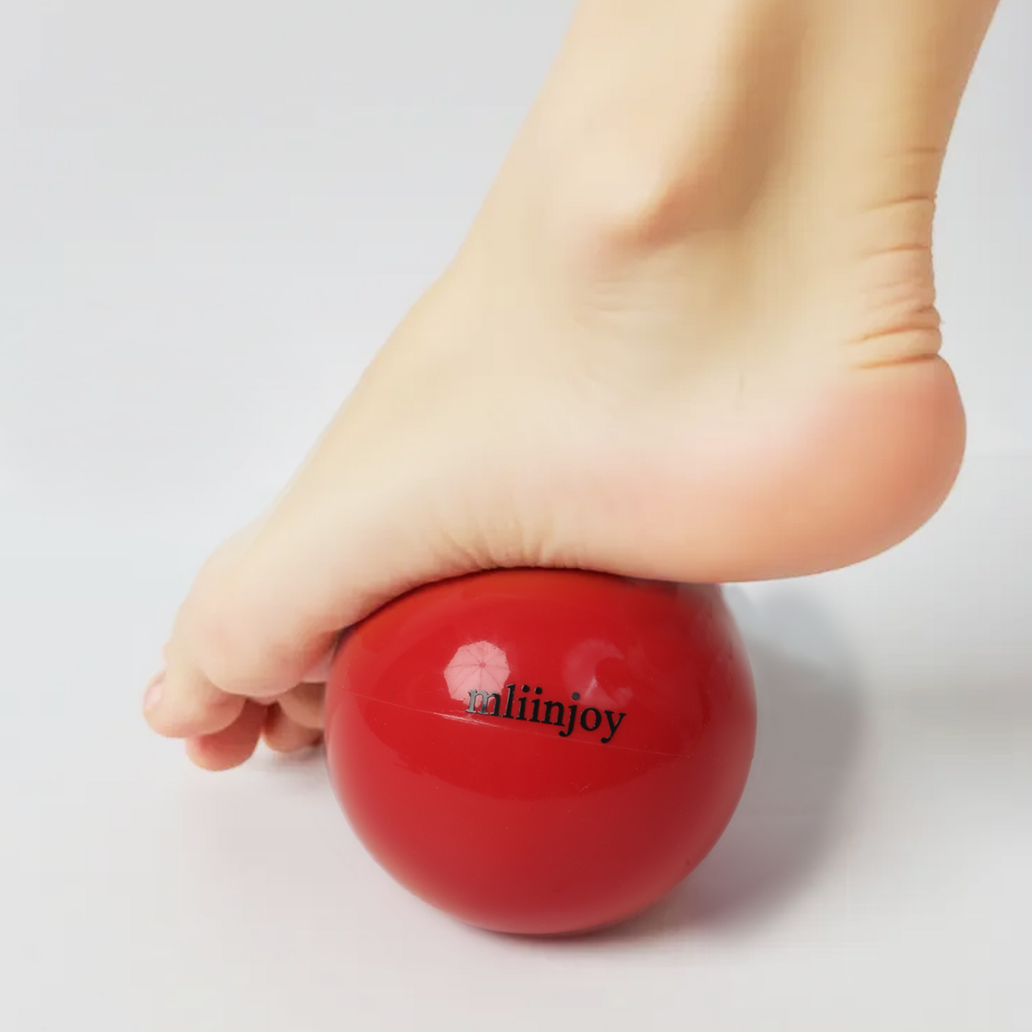 mliinjoy Lightweight Sports Play Ball – Soft Plastic Ball for Kids’ Outdoor and Indoor Games