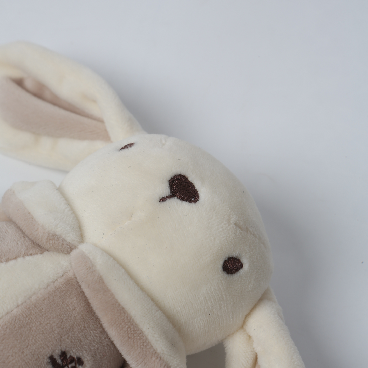 mliinjoy Soft Bunny Plush Toy – Cozy Stuffed Animal for Babies and Toddlers