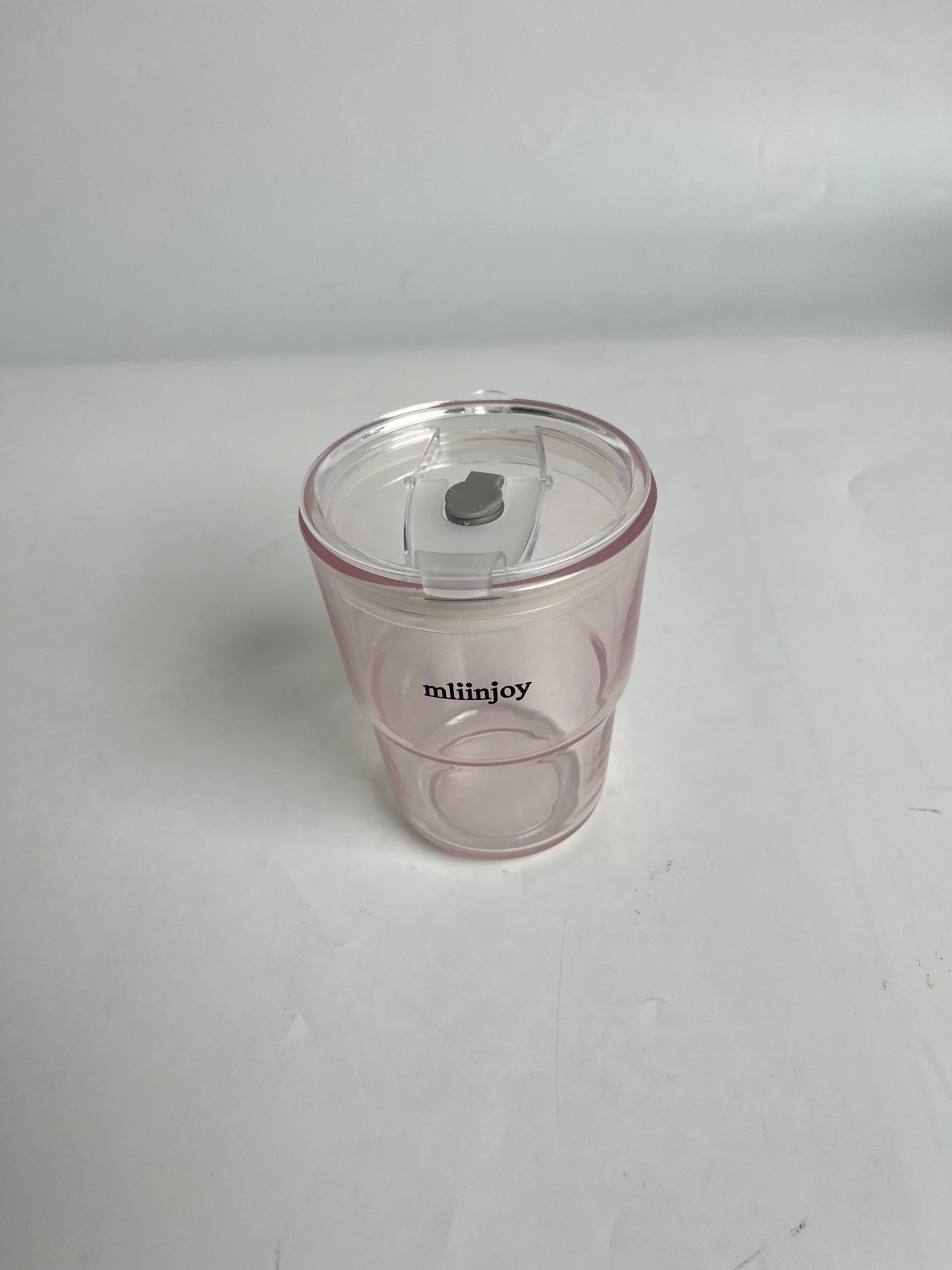 mliinjoy Clear Tumbler Cup with Lid – Reusable Lightweight Plastic Drinking Cup for Home, Office, or Travel