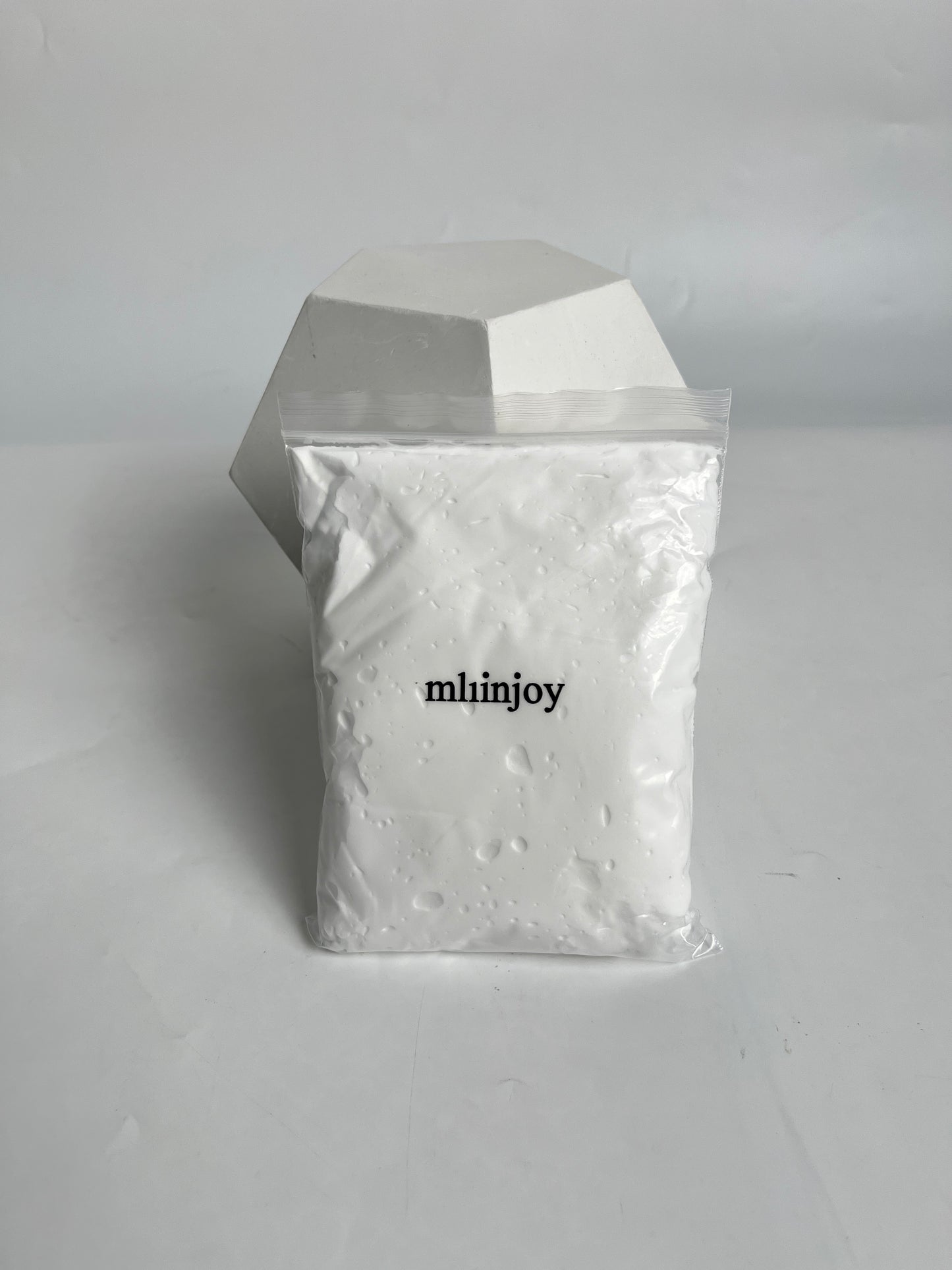 mliinjoy Soft Modeling Clay - Premium Moldable Art Clay for Kids & Adults, Non-Toxic White Craft Clay in Resealable Bag, Creative Sculpting Fun