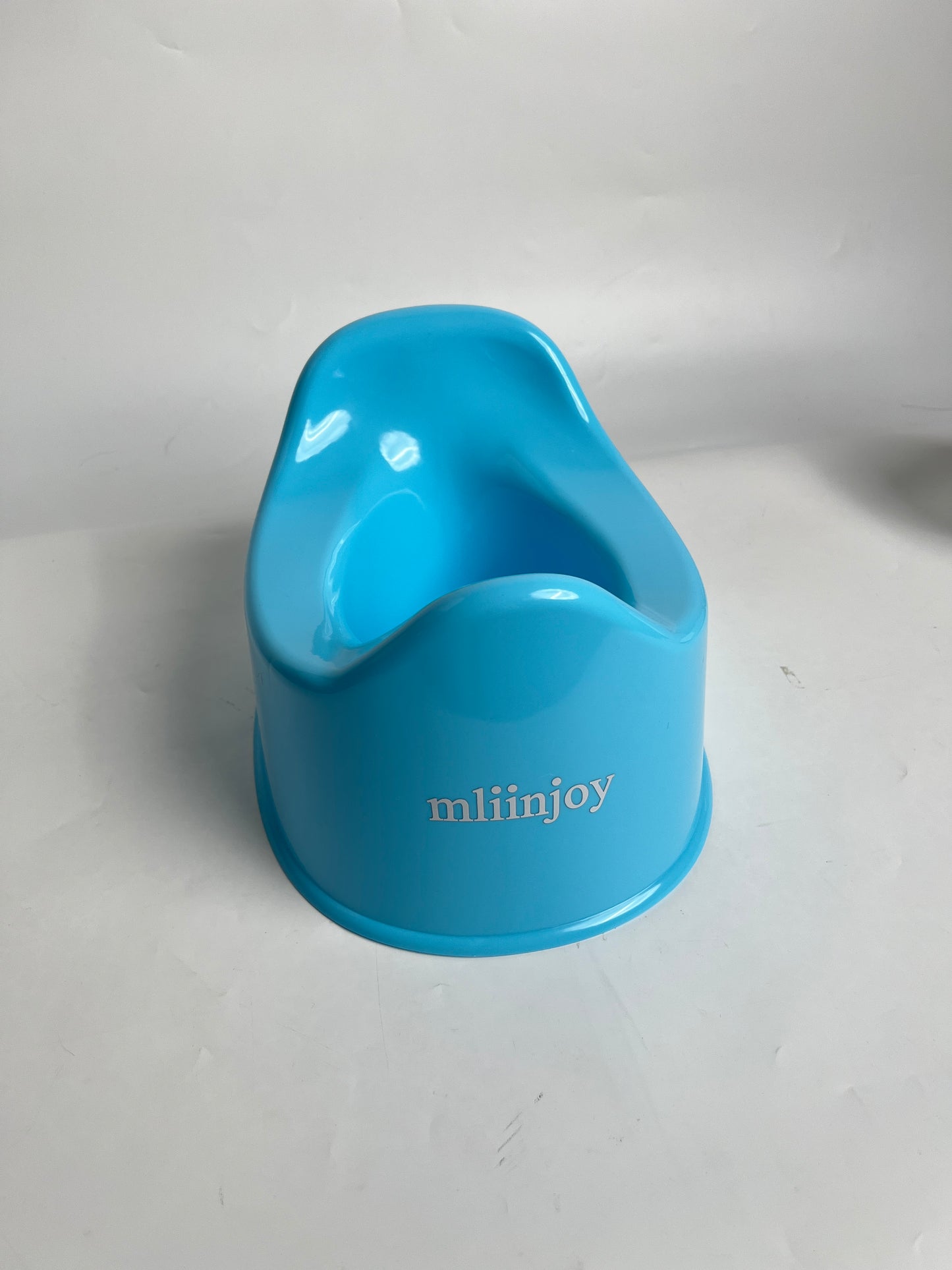 mliinjoy Kids Potty Training Seat - Vibrant Blue Ergonomic Toddler Toilet Seat with Anti-Slip Base, Easy-Clean BPA-Free Potty for Boys & Girls