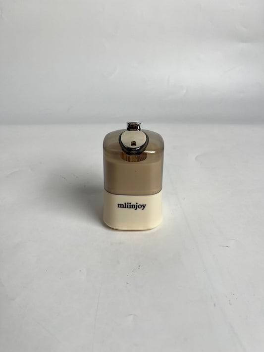 mliinjoy Travel Toothpick Case - Compact Beige & Transparent Holder with Metal Clasp, Leak-Proof Portable Toothpick Organizer for Pocket & Bag (Branded Design)