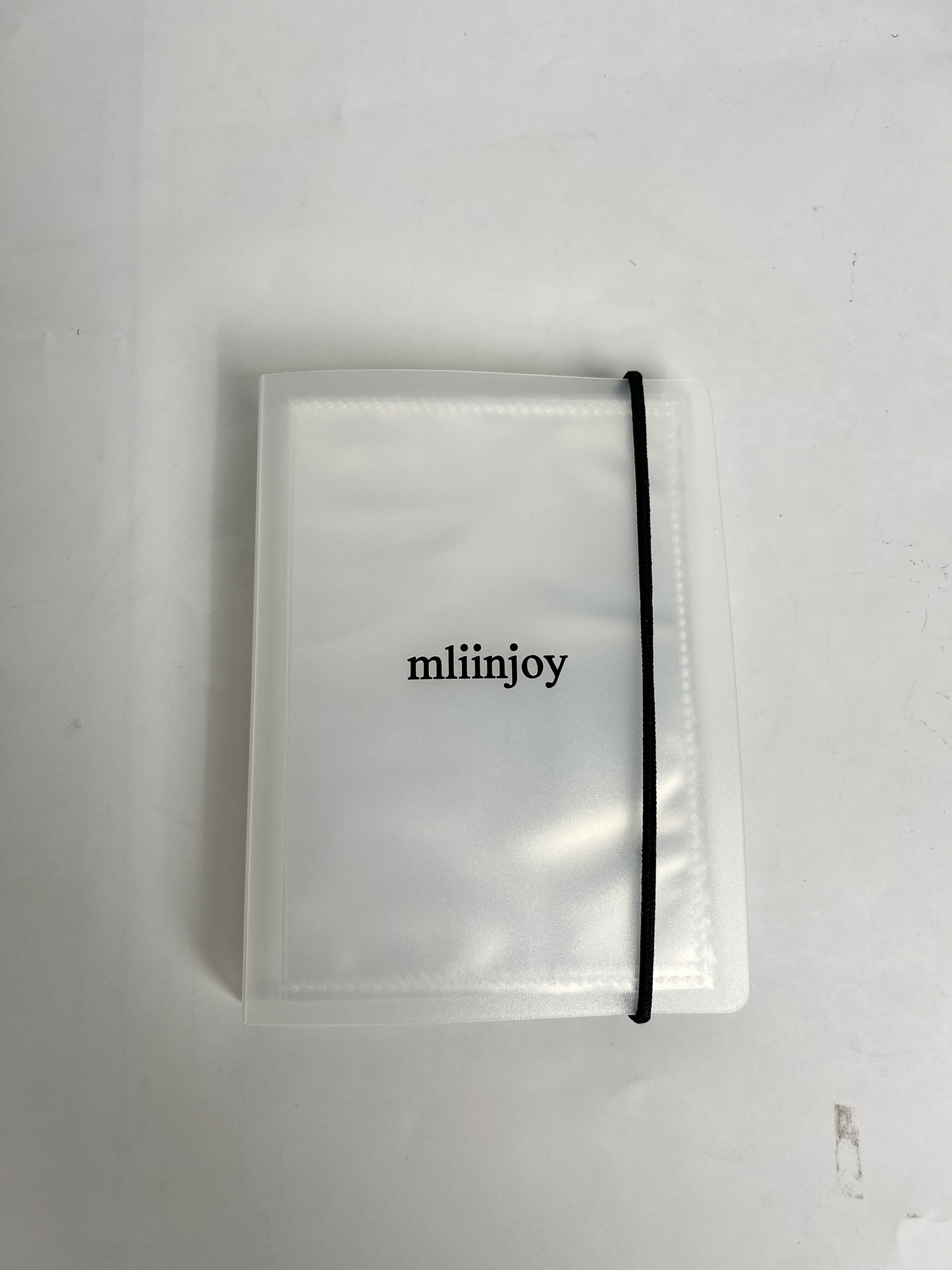 mliinjoy Frosted Photo Album with Elastic Band - Minimalist Memory Keeper, Sleek Matte Cover for 4x6 & 5x7 Photos, Premium Scrapbook & Wedding Album