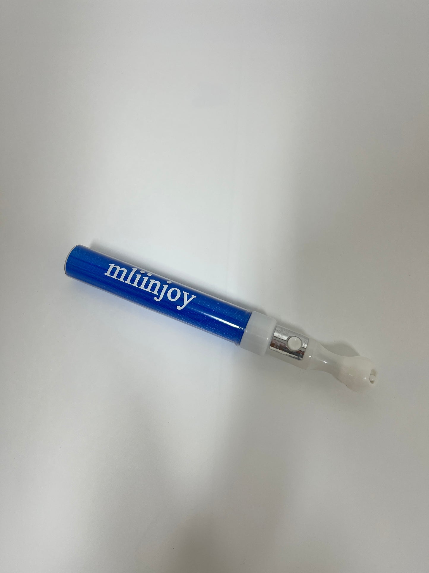 mliinjoy LED Light-Up Wand Toy – Glow Stick with Flashing Tip for Kids’ Parties, Concerts, and Nighttime Fun (Blue)