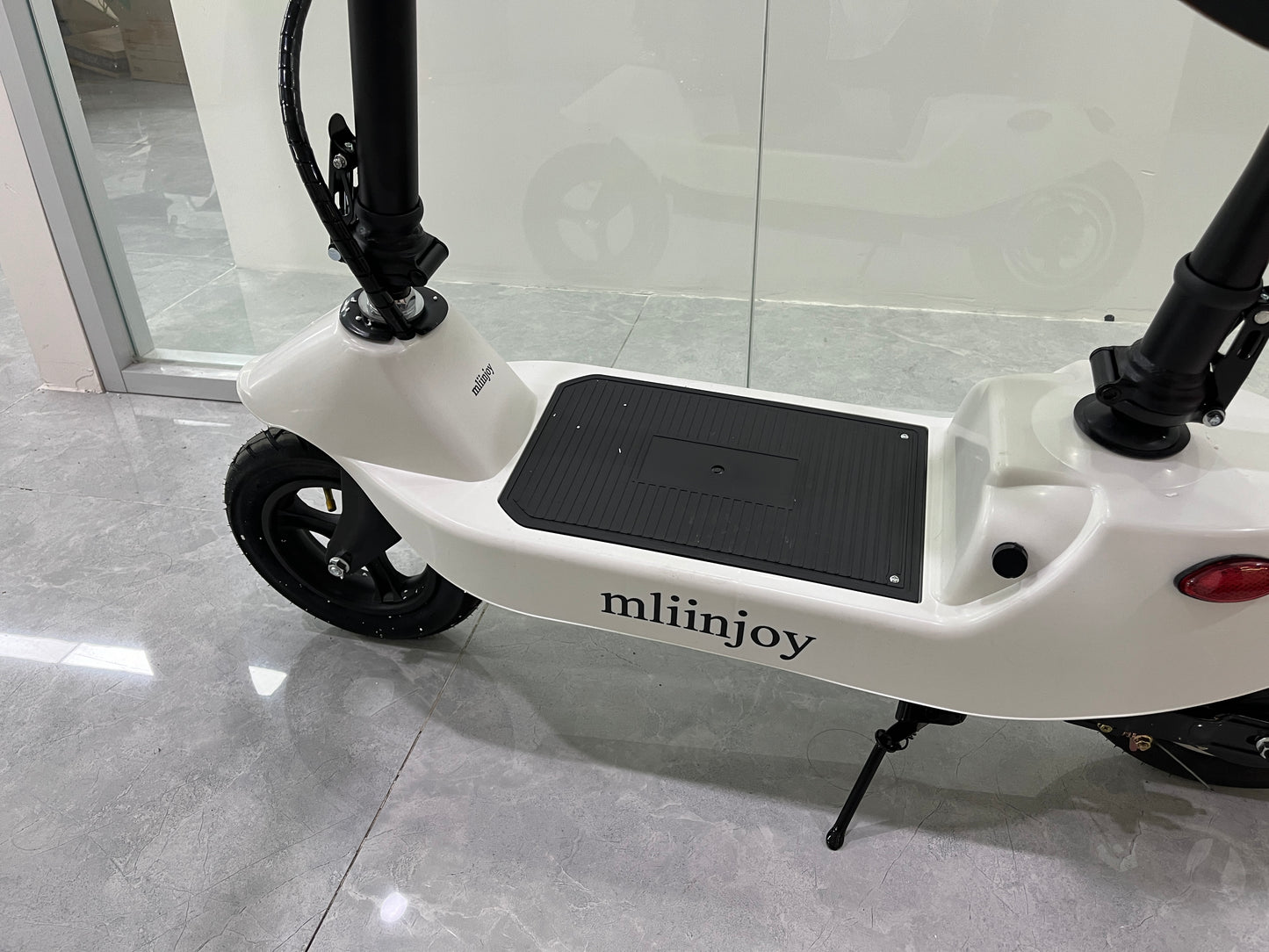 mliinjoy Electric Mobility Scooter – Foldable Seated Ride-On Scooter for Adults with LED Headlight & Rear Brake