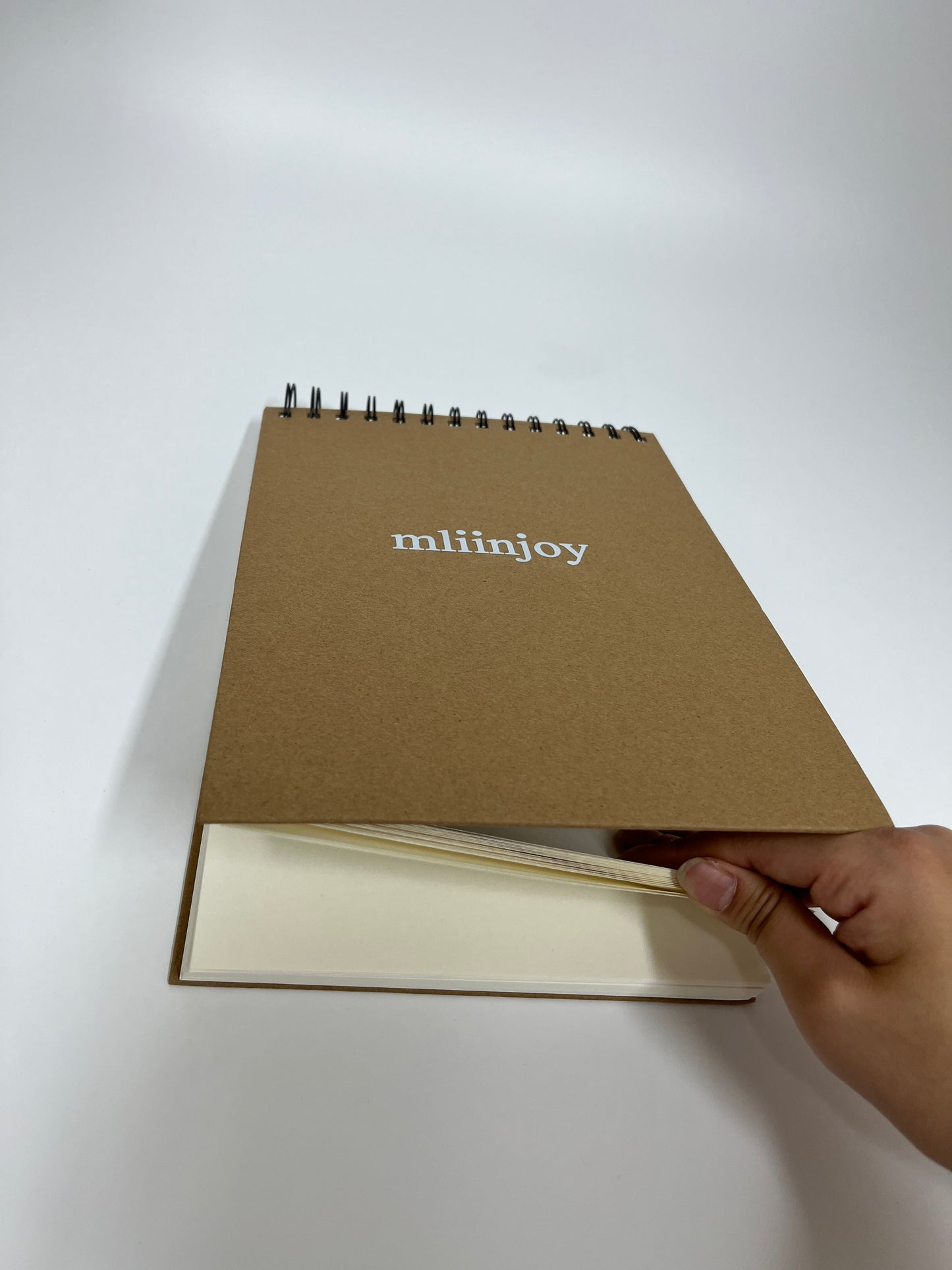 mliinjoy Spiral Kraft Notebook – Blank Drawing & Writing Pad with Eco-Friendly Cover for School, Office, or Art Use