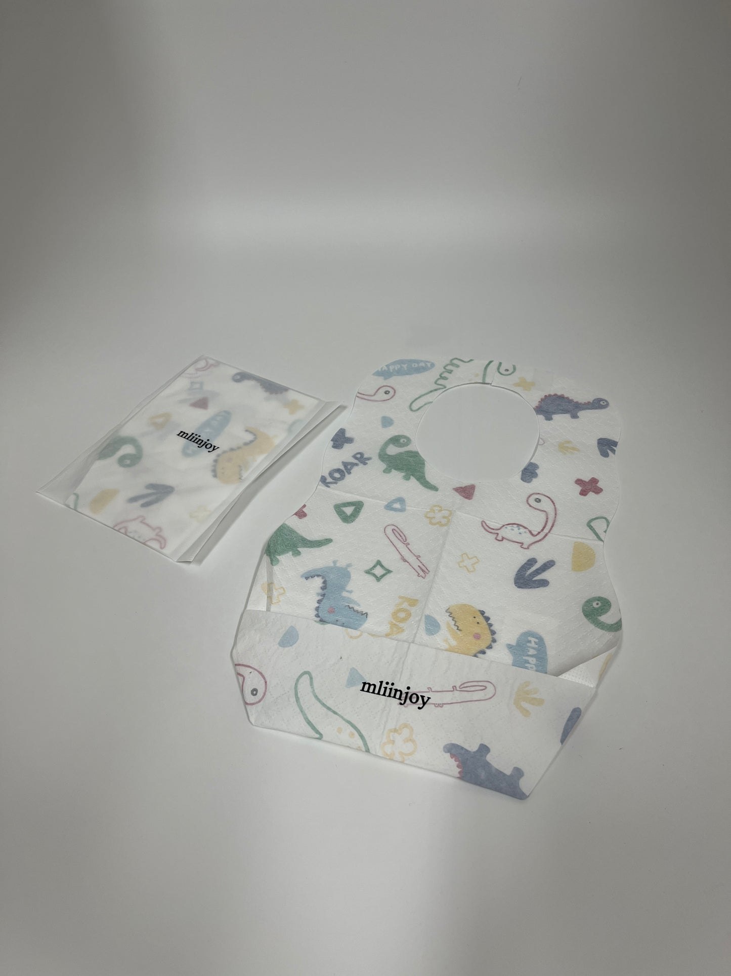 mliinjoy Disposable Baby Bibs – Waterproof Paper Feeding Bibs with Catch Pocket for Travel & Mealtime Mess Control (Pack of 10)