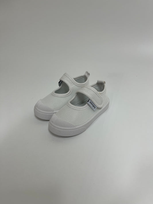 mliinjoy Kids Canvas Mary Jane Sneakers – Lightweight Hook & Loop Strap Shoes for Girls and Boys (White)