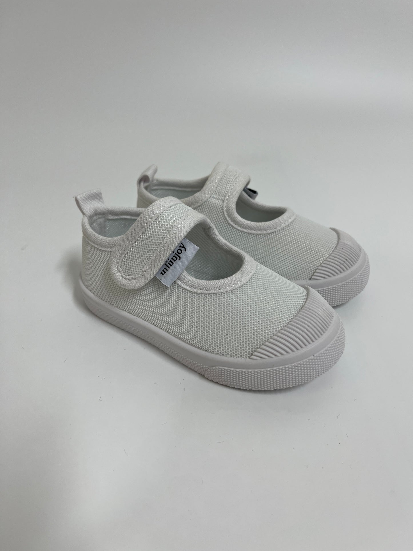 mliinjoy Kids Canvas Mary Jane Sneakers – Lightweight Hook & Loop Strap Shoes for Girls and Boys (White)