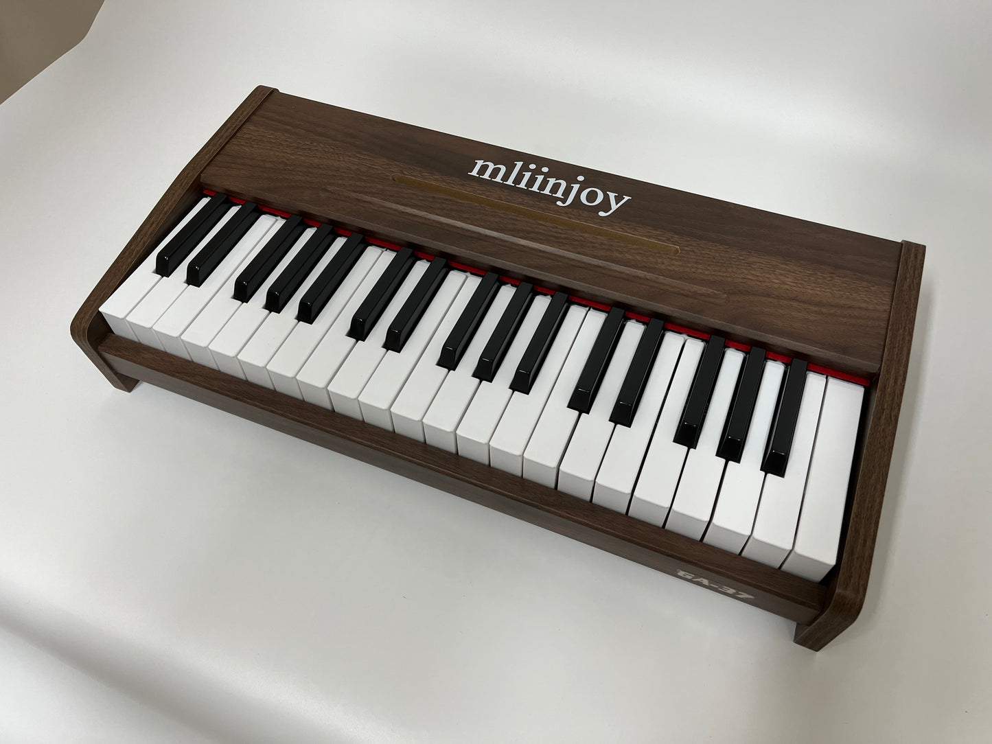 mliinjoy Wooden Toy Piano for Kids – 25-Key Miniature Keyboard with Realistic Sound and Classic Design (Walnut Finish)