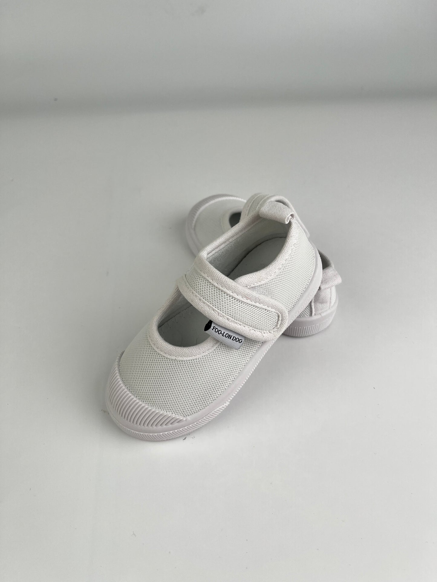 FOO-LON DOG Kids Canvas Shoes – Lightweight Breathable Sneakers with Hook-and-Loop Strap