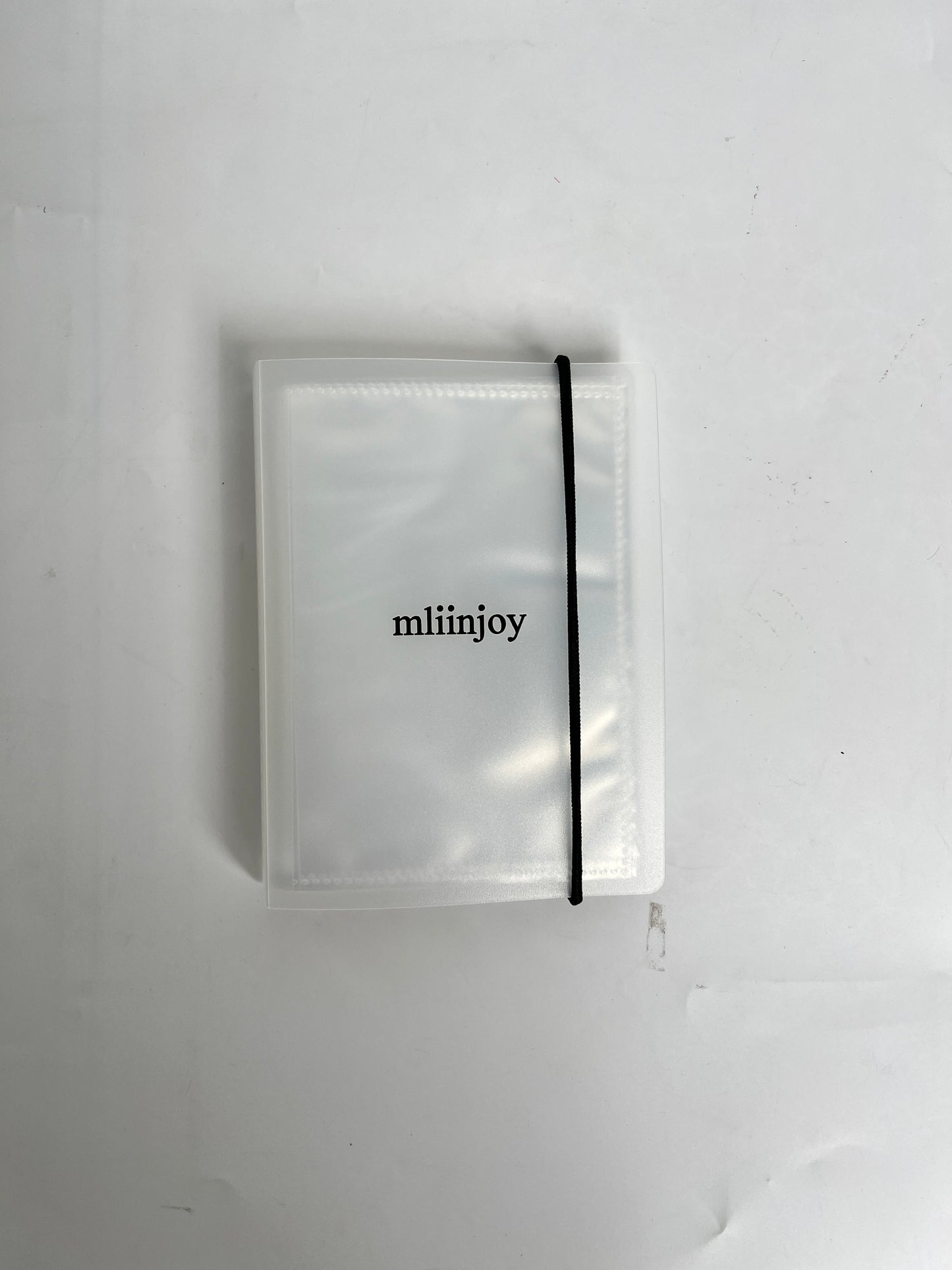 mliinjoy Frosted Photo Album with Elastic Band - Minimalist Memory Keeper, Sleek Matte Cover for 4x6 & 5x7 Photos, Premium Scrapbook & Wedding Album