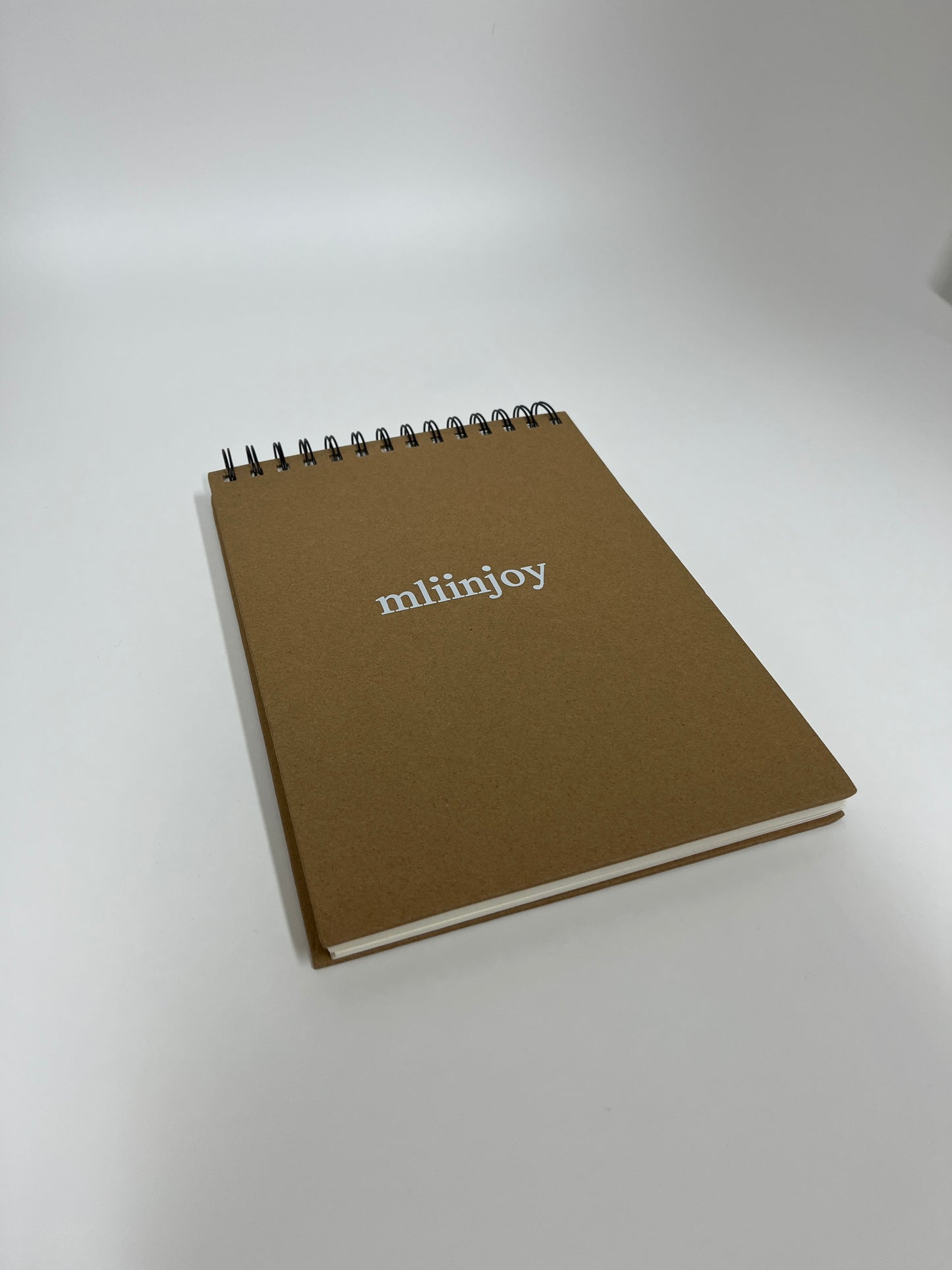 mliinjoy Spiral Kraft Notebook – Blank Drawing & Writing Pad with Eco-Friendly Cover for School, Office, or Art Use