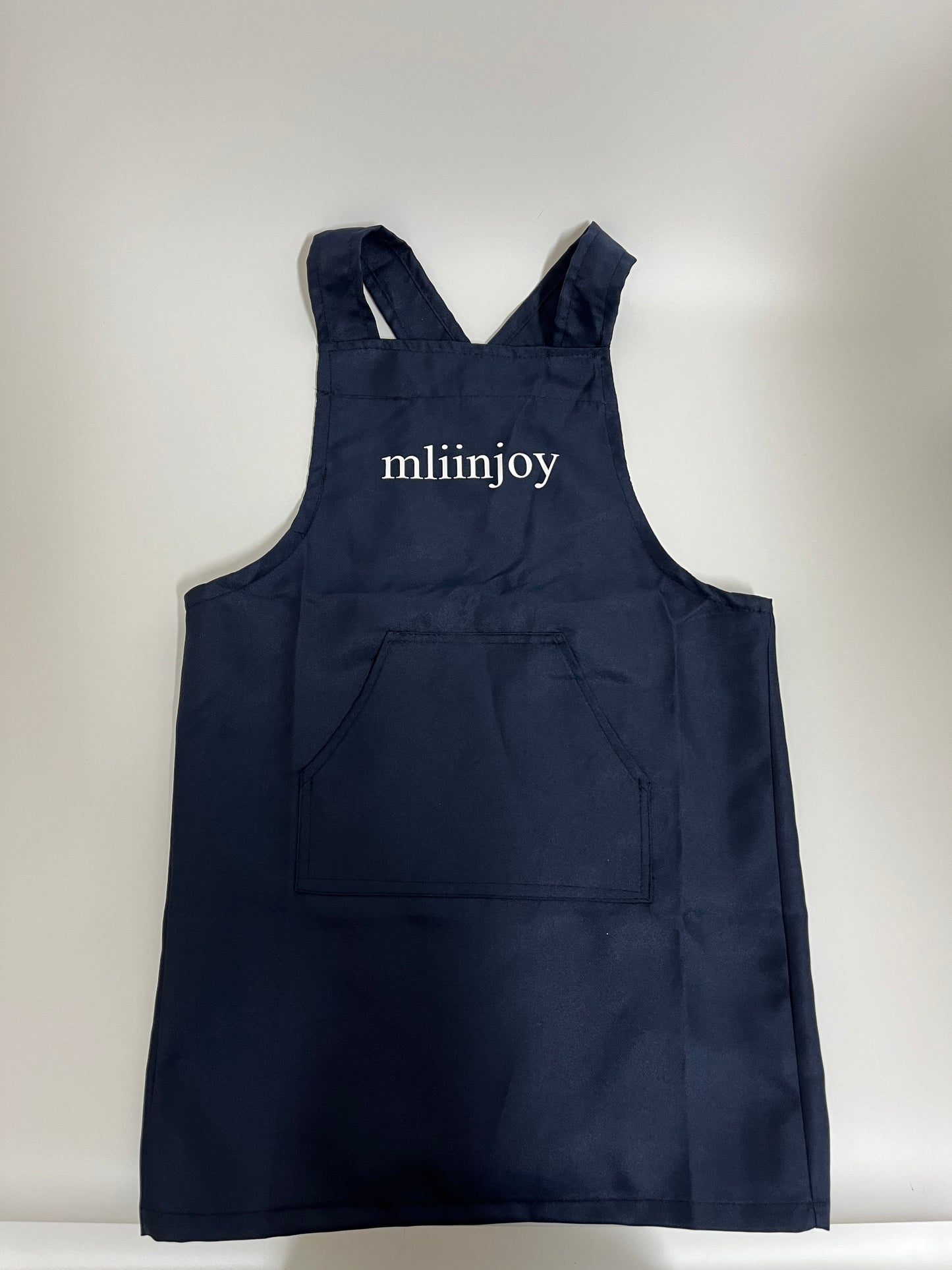 mliinjoy Classic Kitchen Apron with Front Pocket – Adjustable Cooking and Craft Apron (Navy Blue)