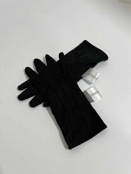 mliinjoy Classic Black Winter Gloves – Soft Stretch Thermal Gloves for Women with Elegant Fit and Everyday Warmth