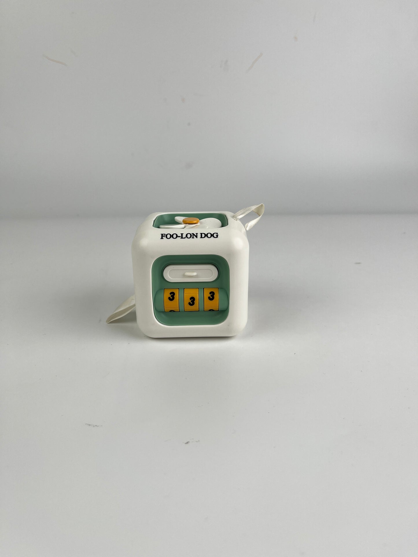 FOO-LON DOG Fidget Cube Toy – Multifunctional Stress Relief Plastic Toy for Kids & Adults