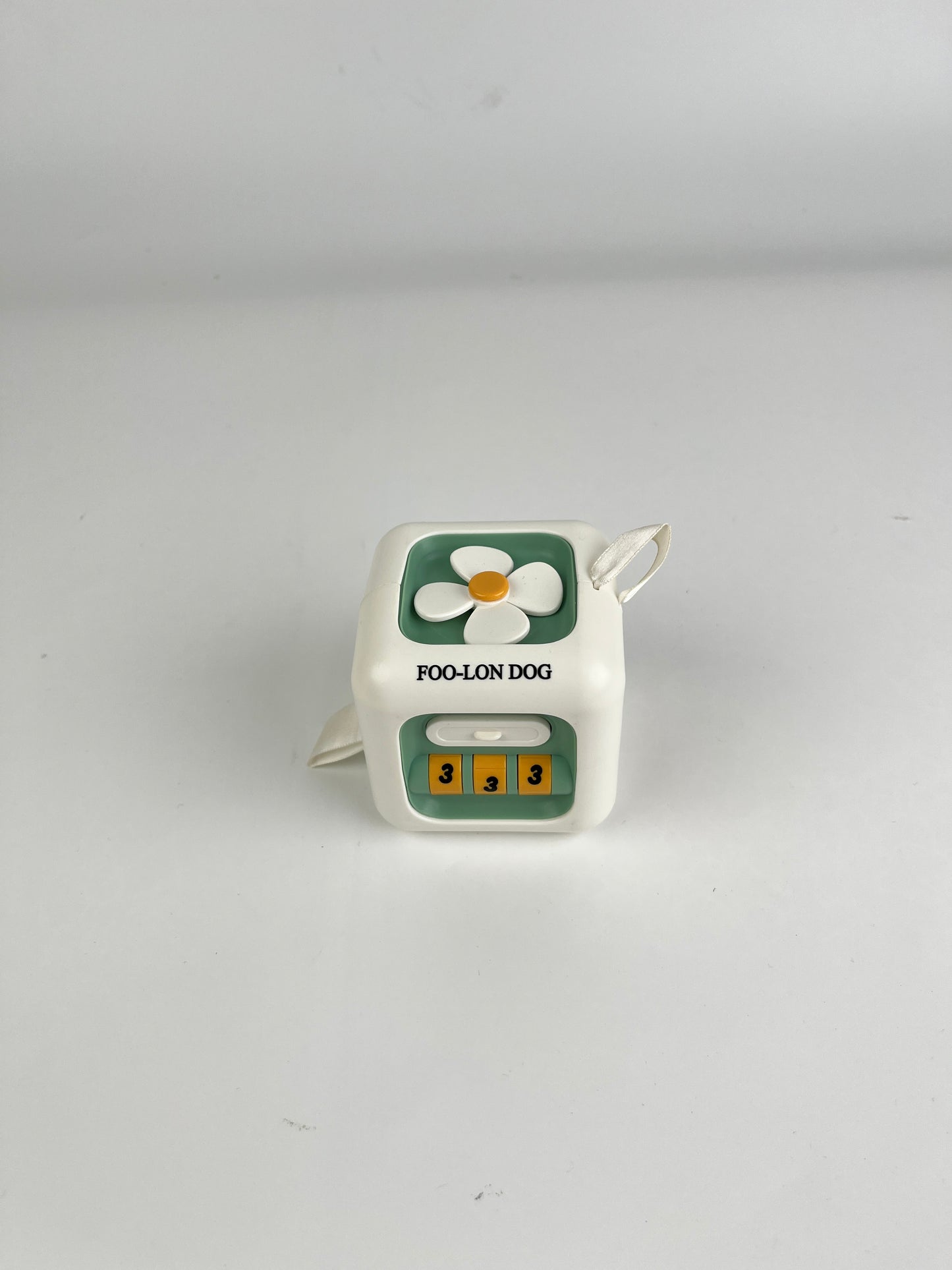 FOO-LON DOG Fidget Cube Toy – Multifunctional Stress Relief Plastic Toy for Kids & Adults