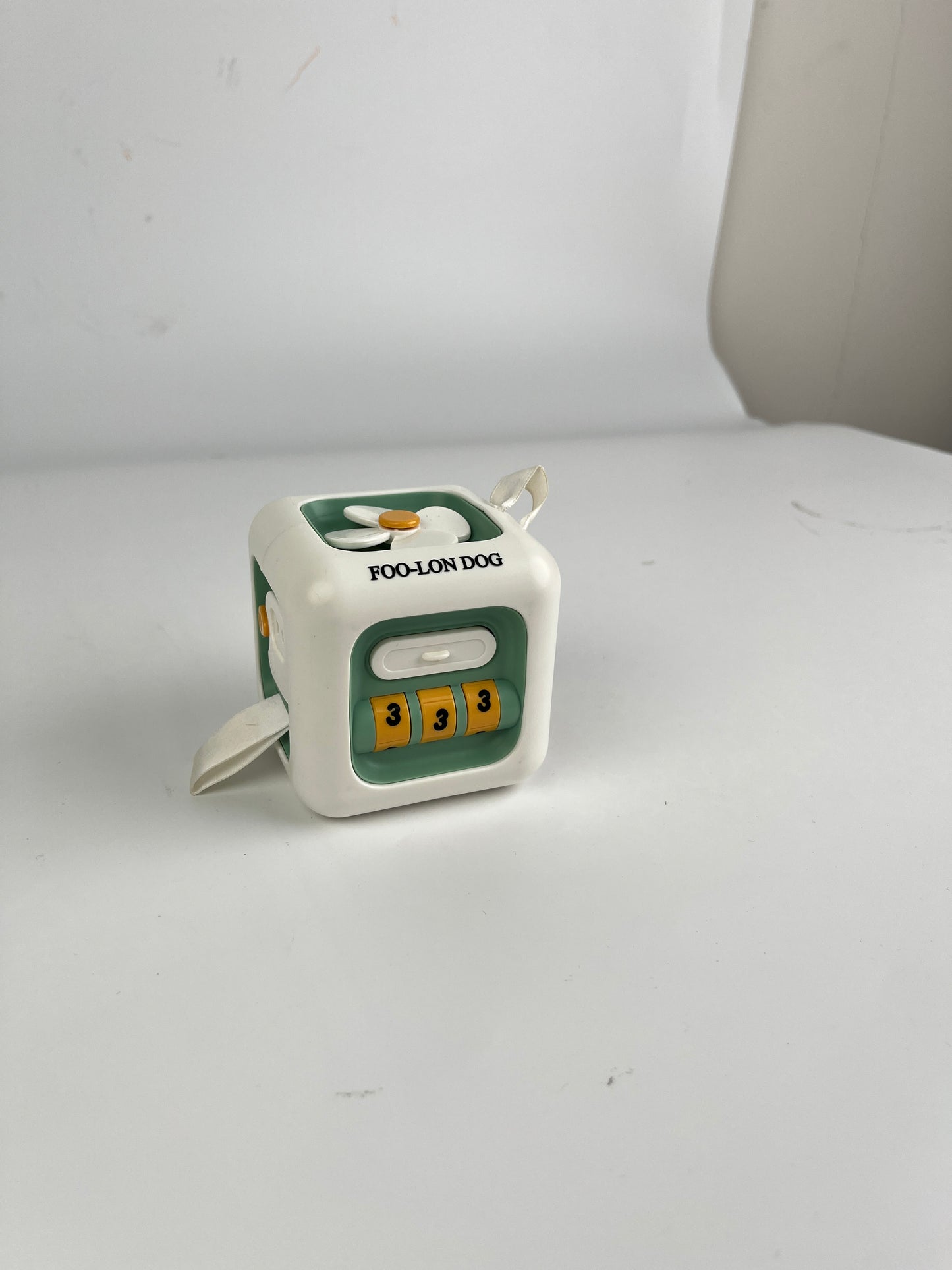 FOO-LON DOG Fidget Cube Toy – Multifunctional Stress Relief Plastic Toy for Kids & Adults