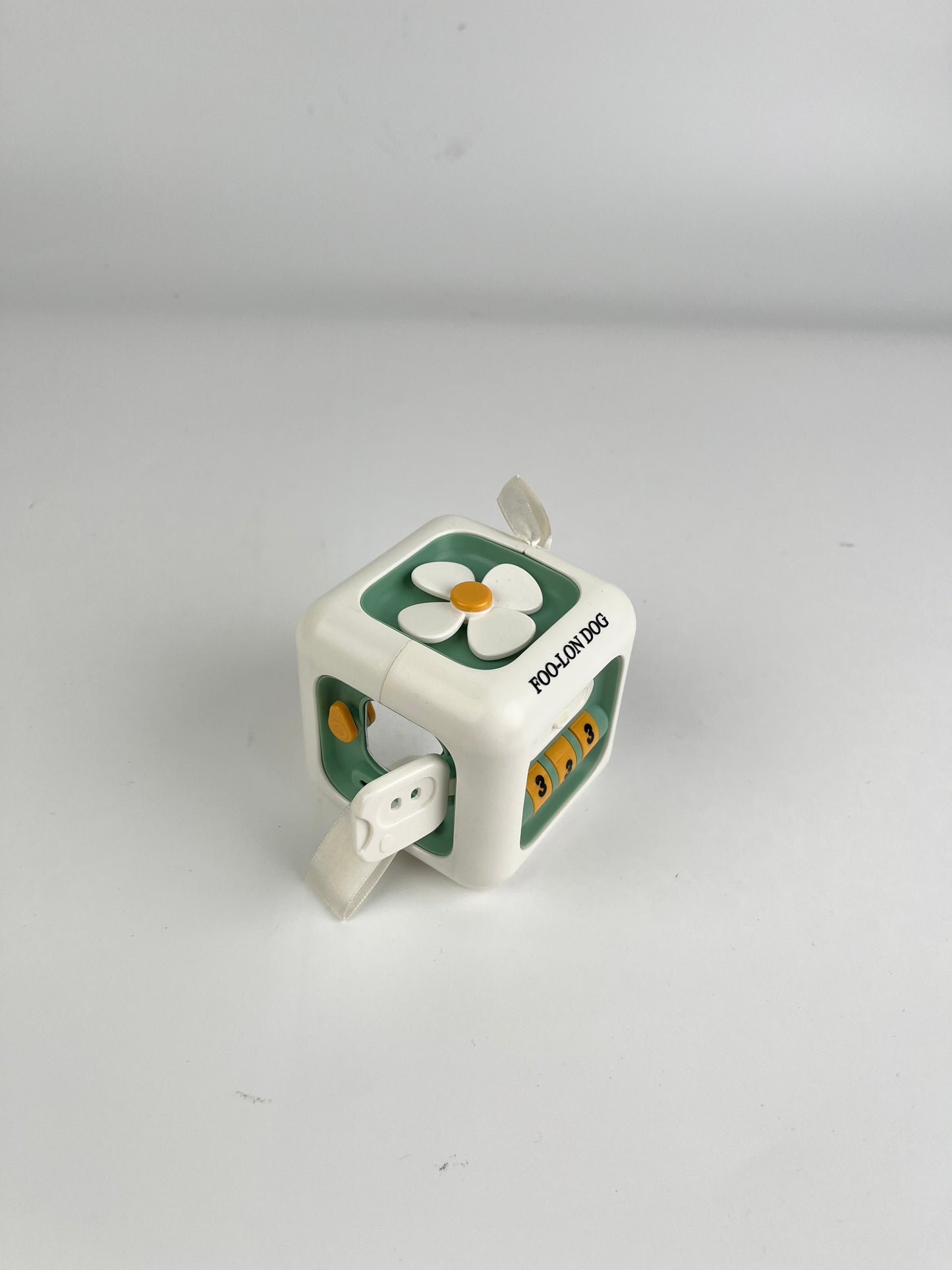 FOO-LON DOG Fidget Cube Toy – Multifunctional Stress Relief Plastic Toy for Kids & Adults