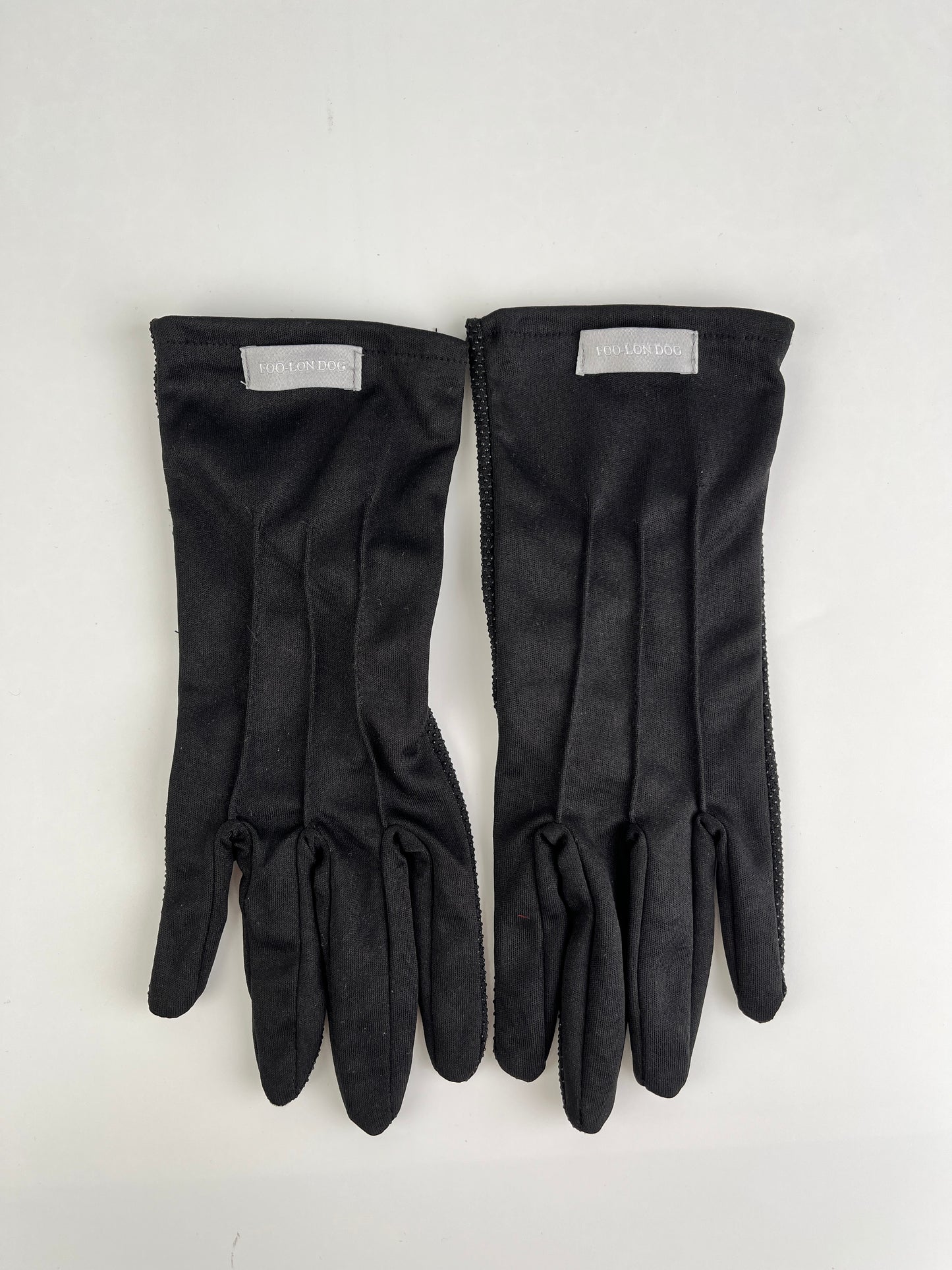 FOO-LON DOG Classic Soft Gloves – Lightweight Stretch Gloves for Everyday Comfort and Style